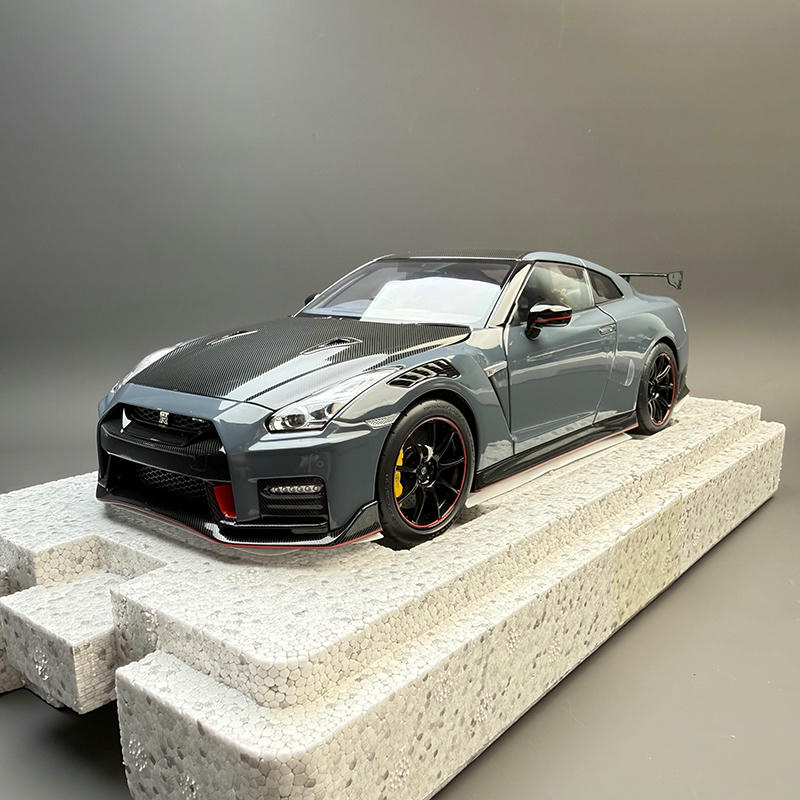 MH Nissan GT-R Nismo R35 Special Edition 1:18 Alloy Diecast Model Car