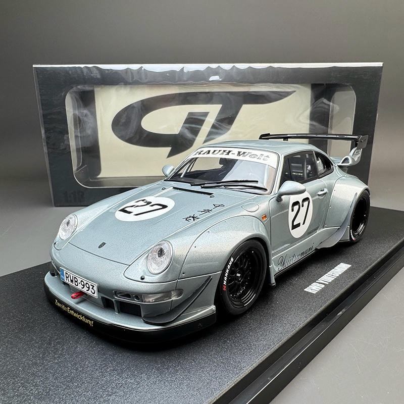 GT Spirit 1:18 Porsche 993 RWB “YUIITSUMUNI” Resin Model — GT522
