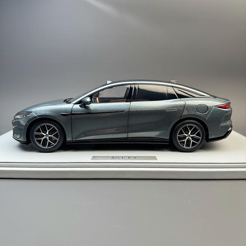 1:18 BYD Han L EV Diecast Model Car – Dark Green