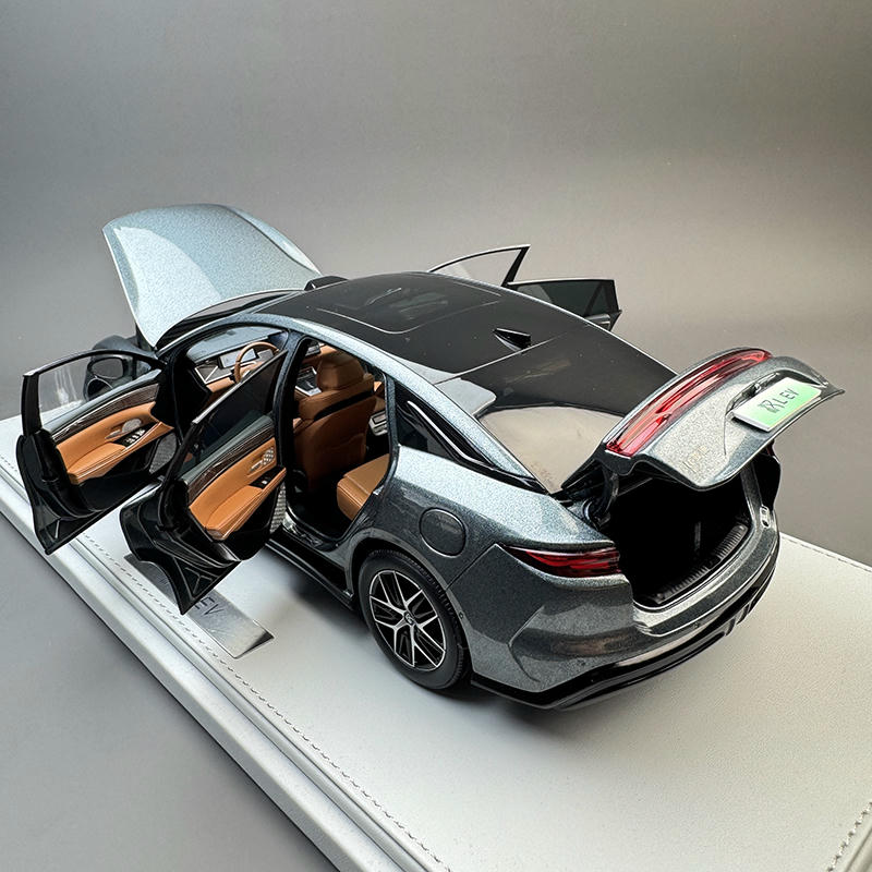 1:18 BYD Han L EV Diecast Model Car – Dark Green