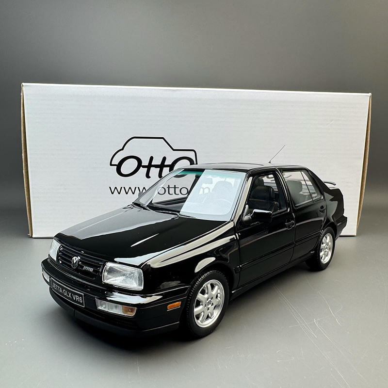 OTTO 1:18 Volkswagen Jetta GLX VR6 Resin Model