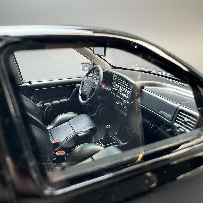 OTTO 1:18 Volkswagen Jetta GLX VR6 Resin Model