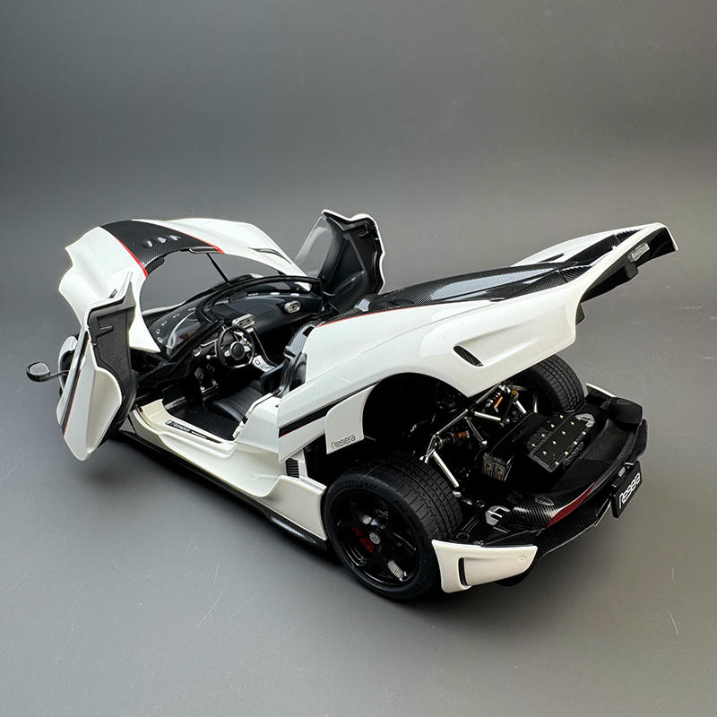AUTOart 1:18 Koenigsegg Regera Diecast Model – YX car model