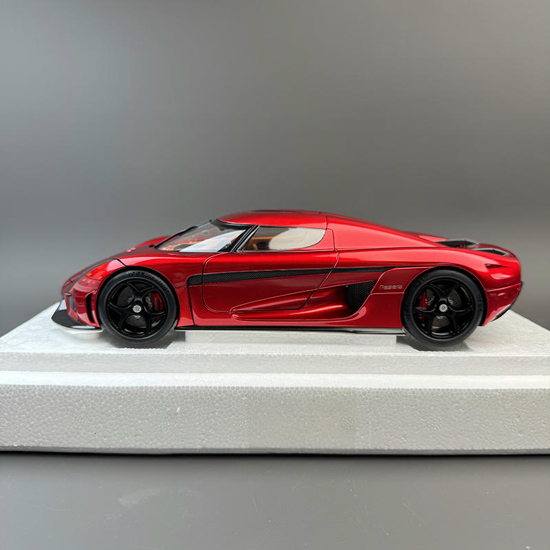 AUTOart 1:18 Koenigsegg Regera Diecast Model