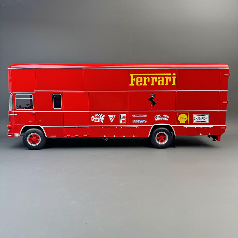 CMR 1:18 OM Fiat 150 Rolfo Ferrari Race Car Transporter
