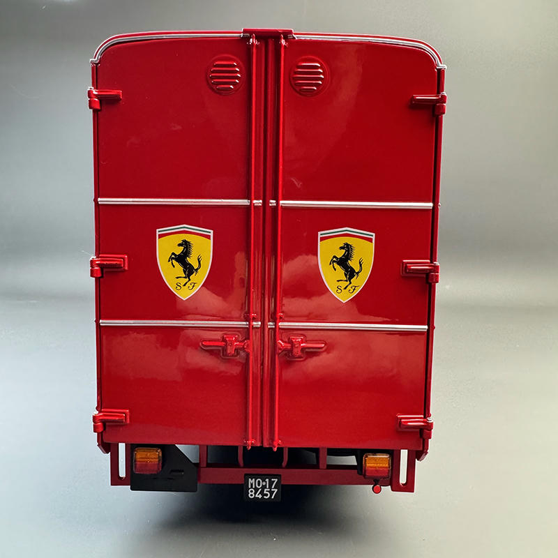 CMR 1:18 OM Fiat 150 Rolfo Ferrari Race Car Transporter