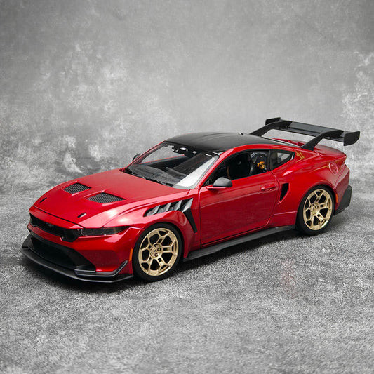 Maisto 1:18 Ford Mustang GTD Diecast Car