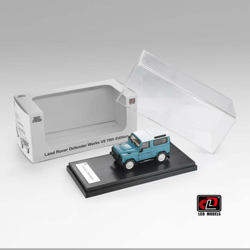 LCD 1:64 Land Rover Defender 90 V8 Diecast Model