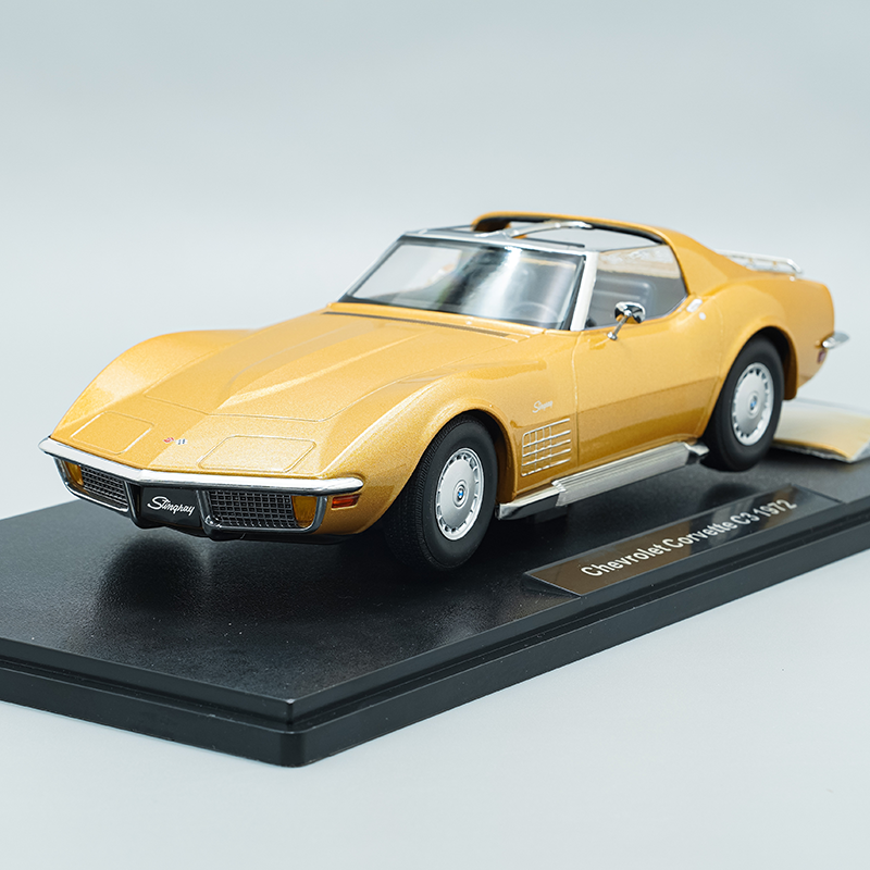 KK Scale Corvette C3 1972 Convertible 1:18 Diecast Model Car