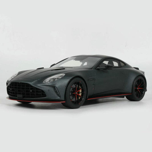 GT Spirit 1:18 Aston Martin Vantage S 2026 Resin Model-GT1017