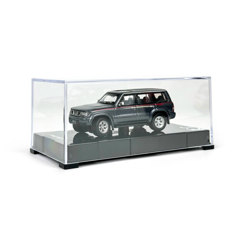 Paudi Model 1:64 Nissan Patrol Y61 (1998) Diecast Model