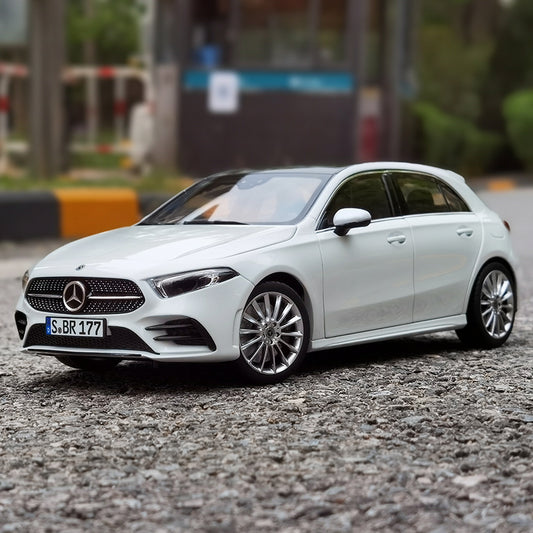NOREV 1:18 2018 A180 хэтчбек литой полностью открытая модель автомобиля