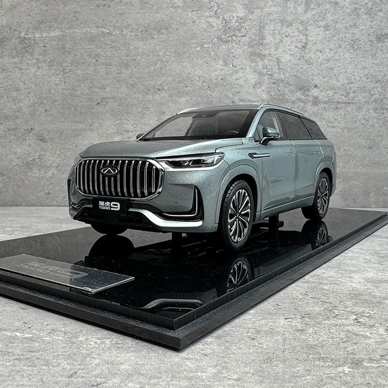 1:18 Chery Tiggo 9 Alloy Model — Olive Gray