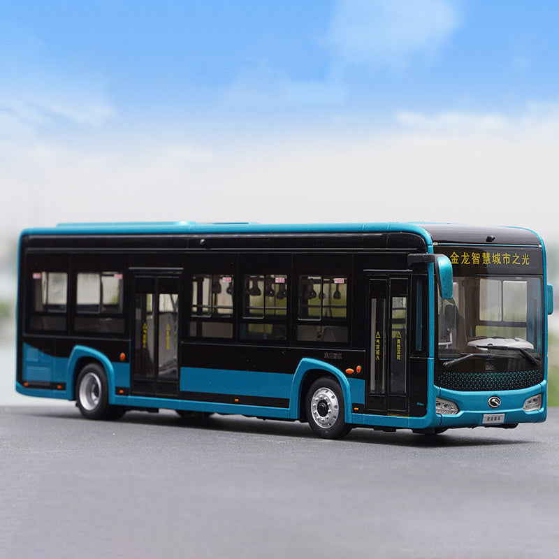 1:38 King Long XMQ6105G Alloy Bus Model with Lights