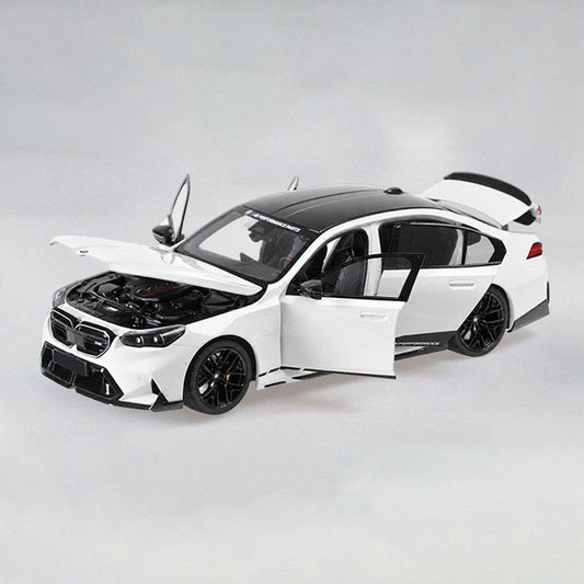 Minichamps BMW M5 Performance Parts 2024 1:18 Diecast Model Car