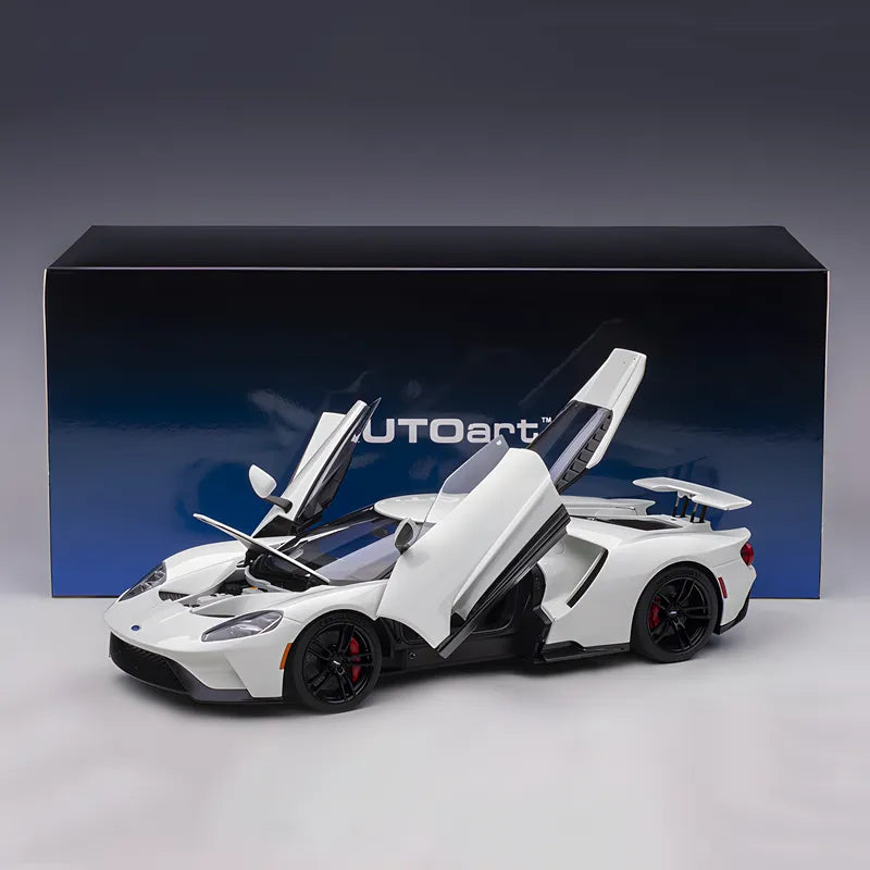 Autoart 1/18 Ford GT 2017 White Diecast car model Collectible Car Models