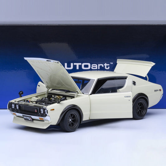 AUTOart Nissan GT-R Skyline KPGC110 – 1:18 Scale Model (Classic Hakosuka Heritage Edition)