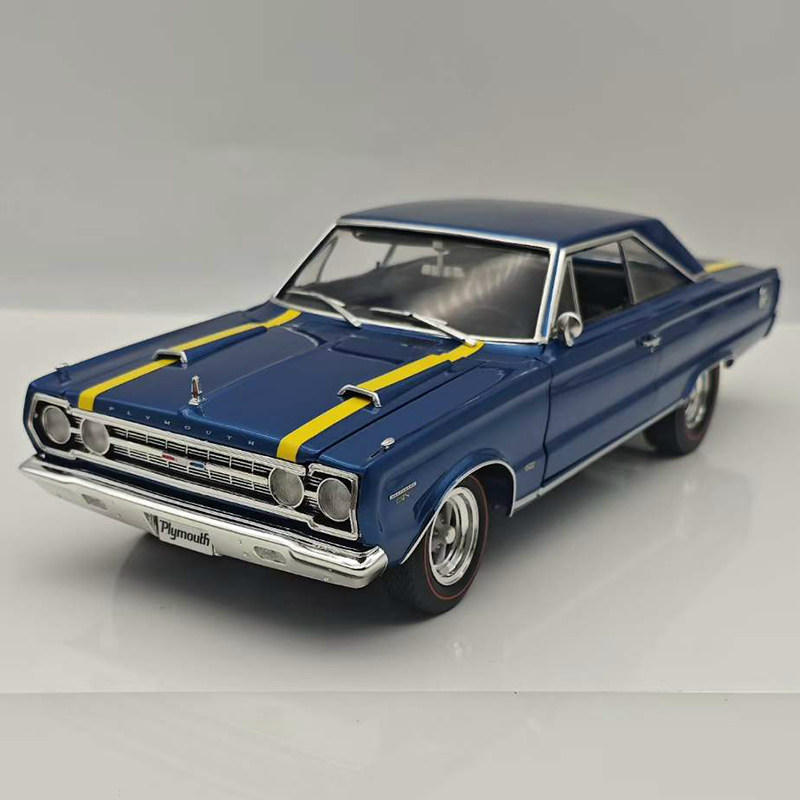 1：18 – YX car model