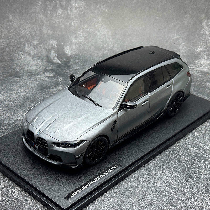 SOLIDO 1:18 BMW M3 G81 Touring Alloy Diecast Model – YX car model