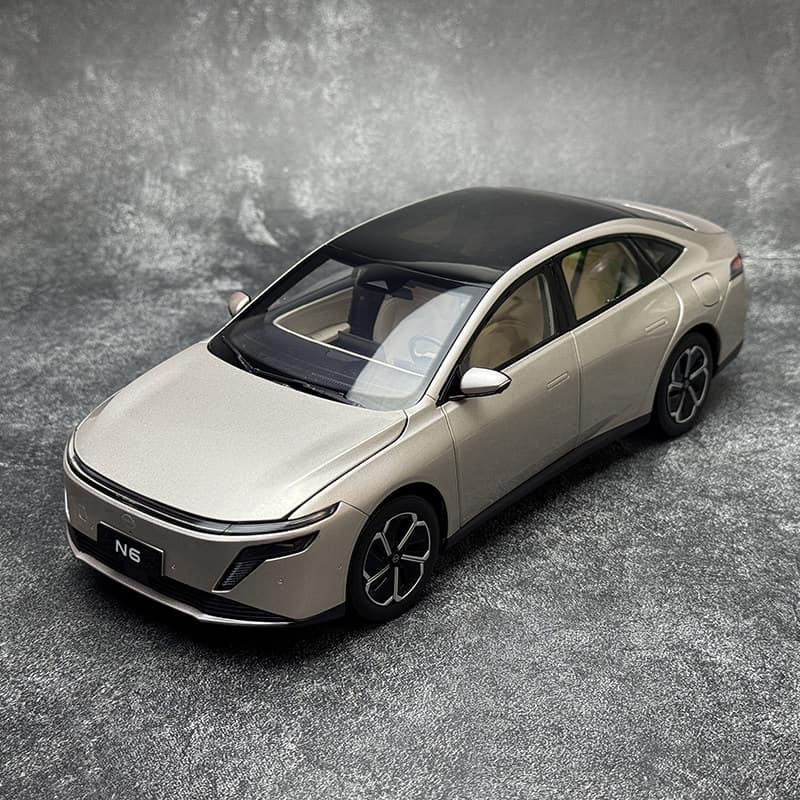 Original Manufacturer 1:18 Nissan N6 2026 Alloy Diecast Model