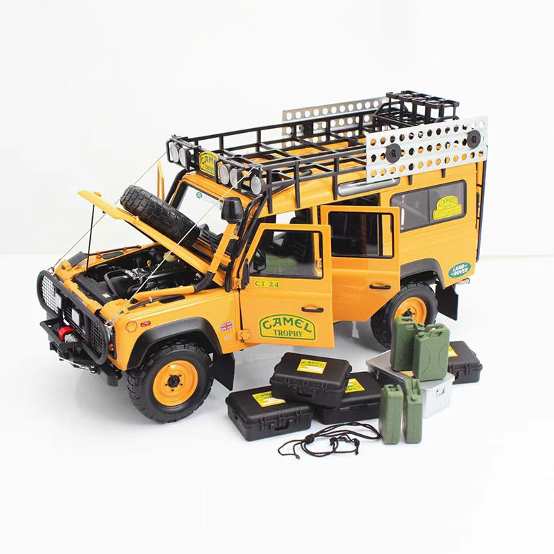 Almost Real 1:18 Land Rover Defender 110 Camel Trophy 1993 Diecast Model