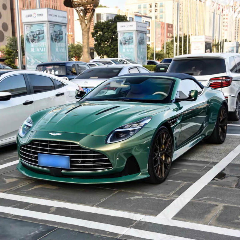 Motorhelix 1:18 Aston Martin DB12 Volante Resin Model