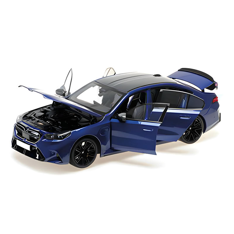 Minichamps 1:18 BMW M5 2024 Diecast Model Car