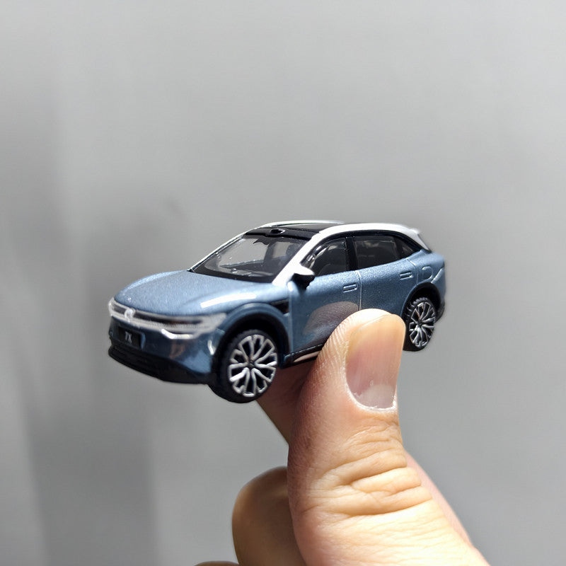 Official 1:64 ZEEKR 7X Diecast Model Car – Geely Electric SUV Alloy Collector Model