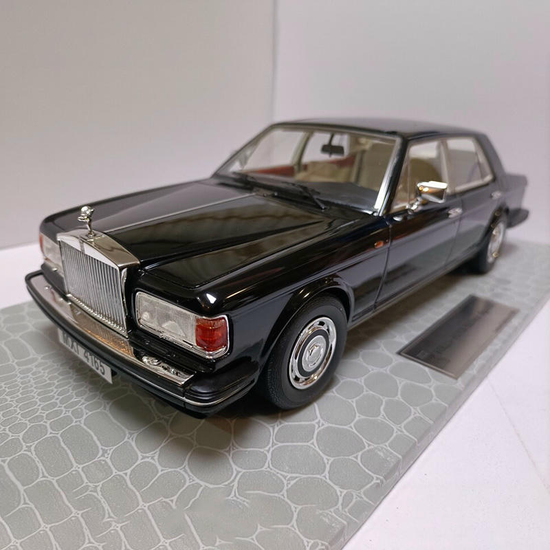 AMC 1:18 Rolls-Royce Silver Spirit Resin Model
