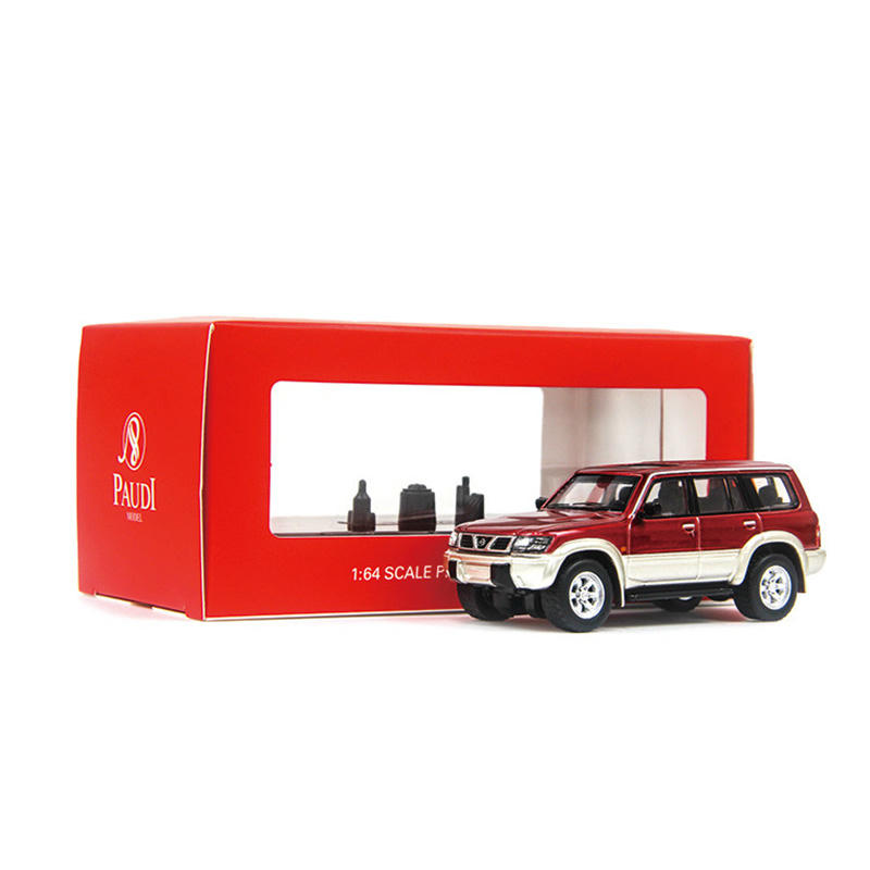 Paudi Model 1:64 Nissan Patrol Y61 (1998) Diecast Model