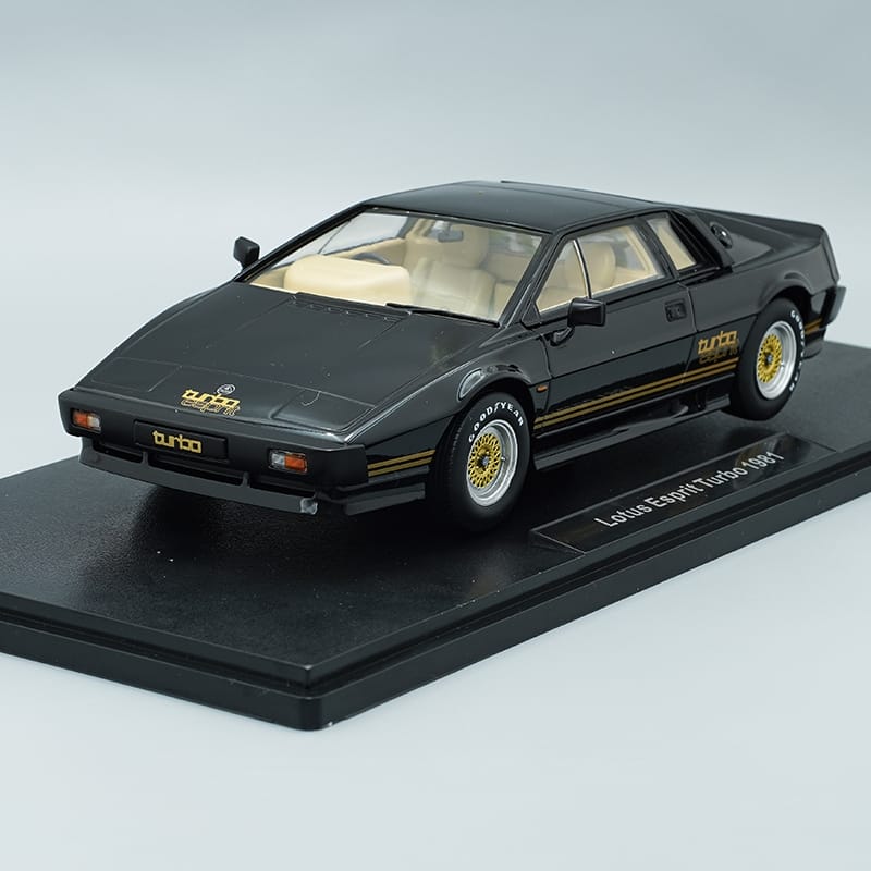 KK Scale Lotus Esprit Turbo 007 Edition 1:18 Diecast Model Car