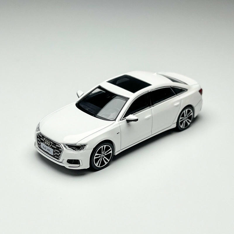VAV 1:64 Audi A6L Alloy Model