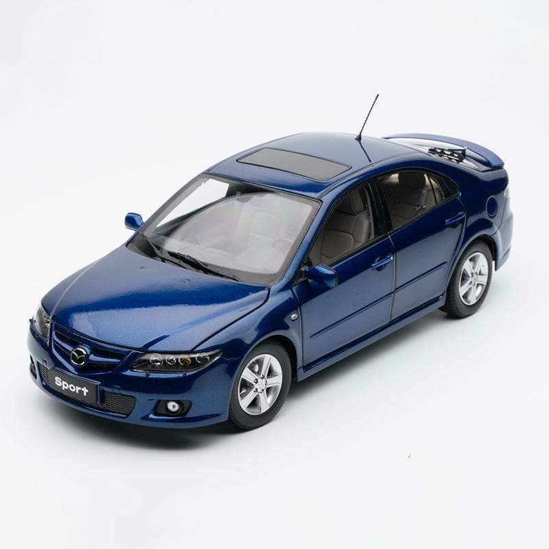 YC Model Mazda6 Coupe 1:18 Diecast Model Car