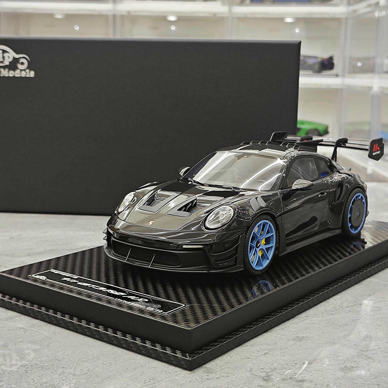 VIP Model 1:18 Porsche 911 GT3 RS Manthey Racing Resin Model – YX