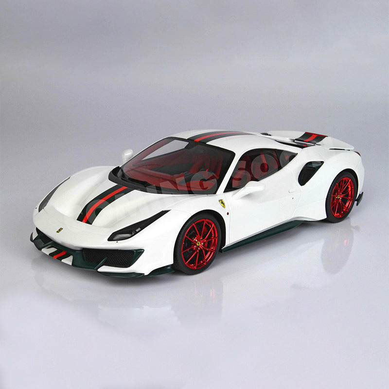 BBR 1:18 Ferrari 488 Pista Diecast Model