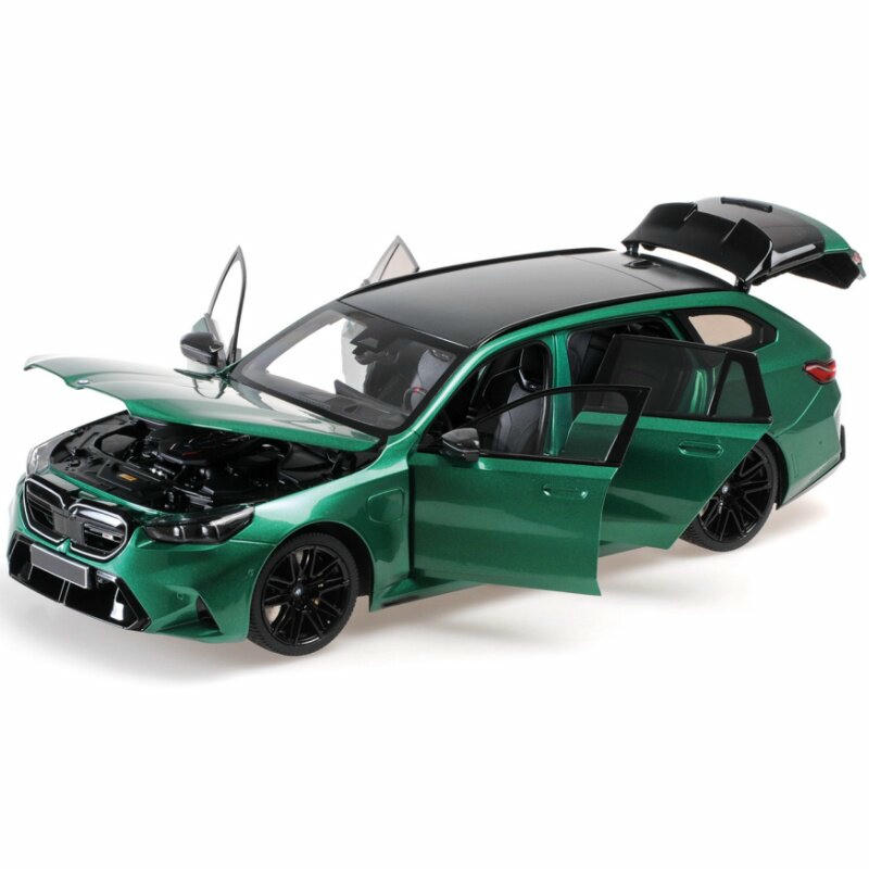 Minichamps 1:18 BMW M5 Touring (2024) Diecast Opening Model