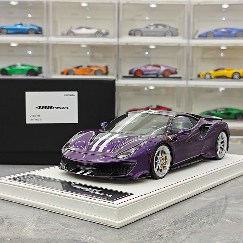 Dino Model 1:18 Ferrari 488 Pista Resin (Fully Open) Model