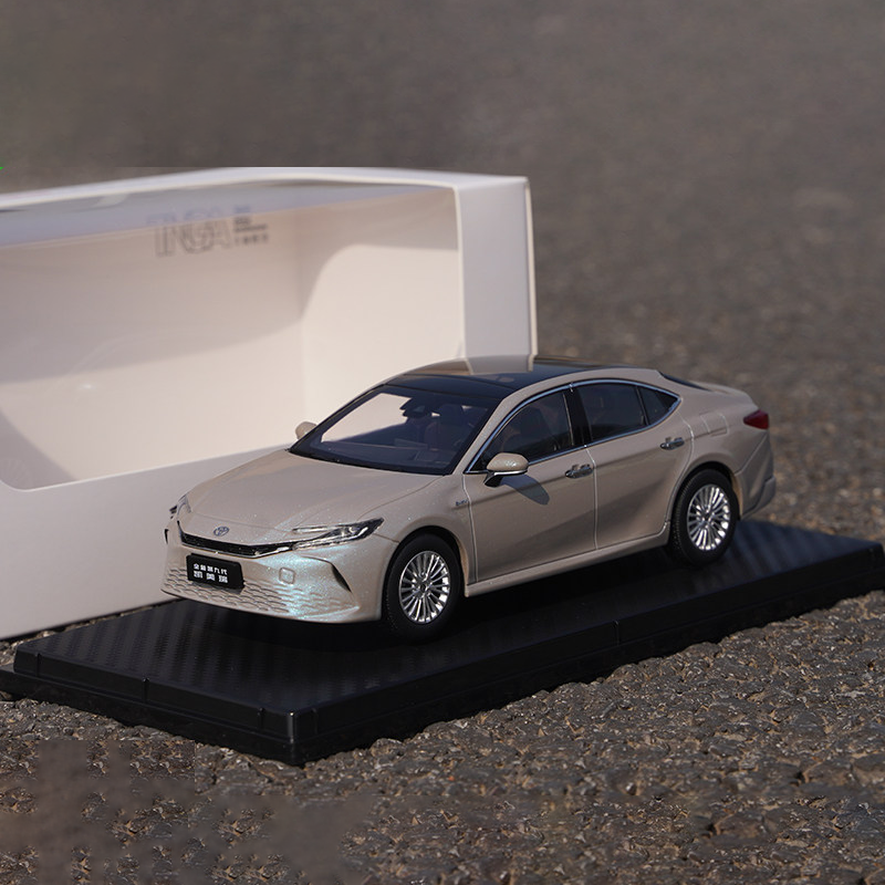 Original 1:30 Toyota Camry XSE 2024 (9th Gen) Diecast Model