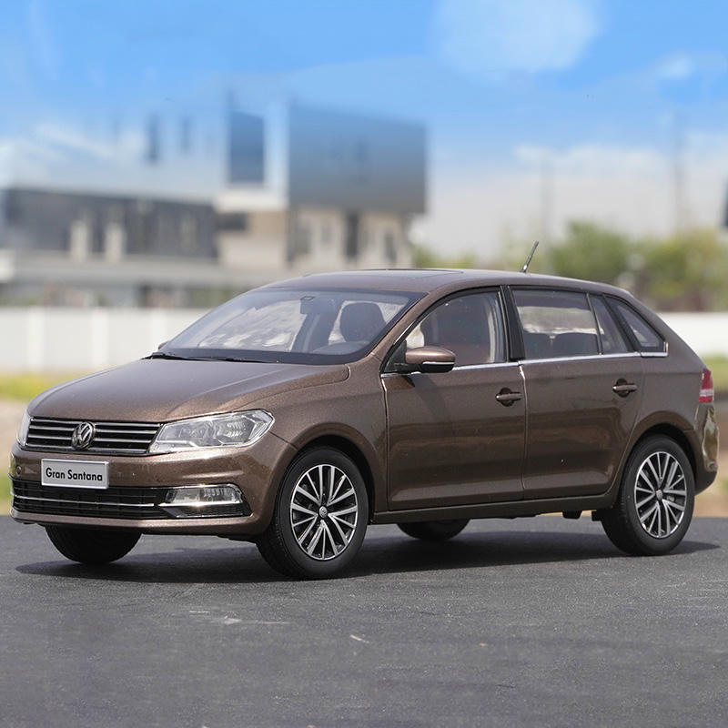 SAIC Volkswagen Gran Santana 1:18 Scale Model