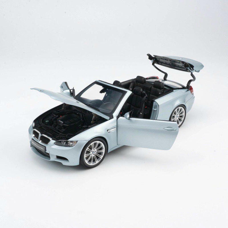 Kyosho 1:18 BMW M3 E93 Convertible Diecast Model