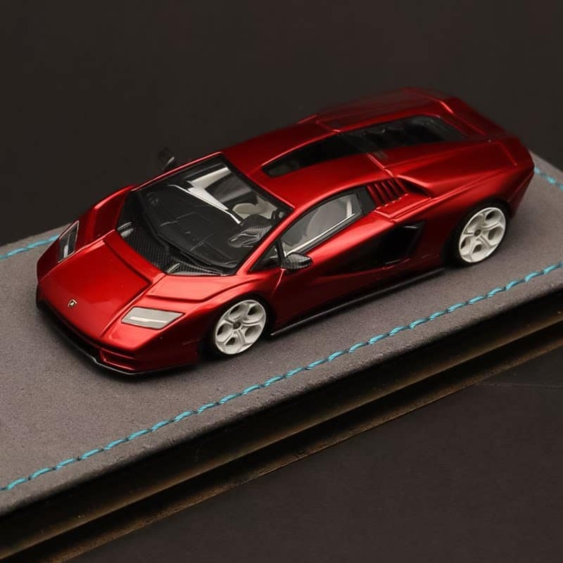 Extreme Club 1:64 Lamborghini Countach LPI 800-4 Diecast Model