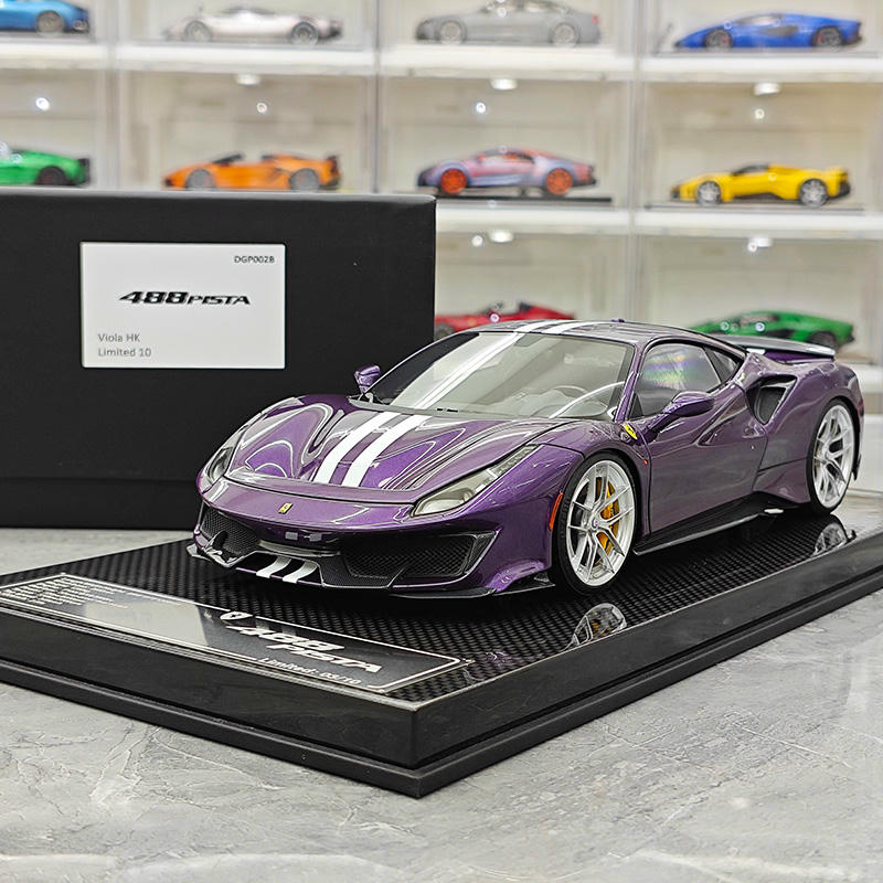 Dino Model 1:18 Ferrari 488 Pista Resin (Fully Open) Model