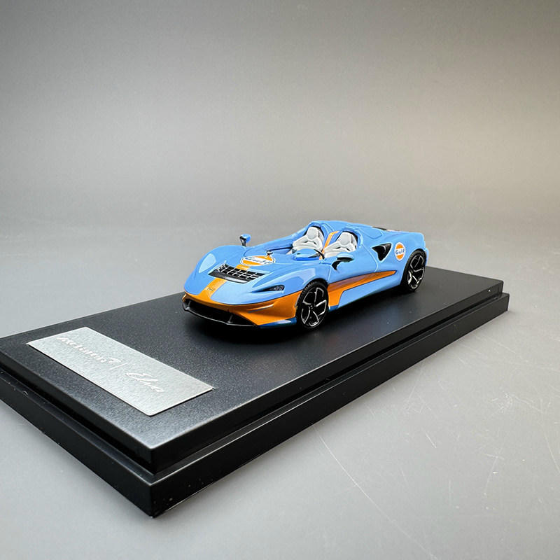 LCD 1:64 McLaren Elva Diecast Model