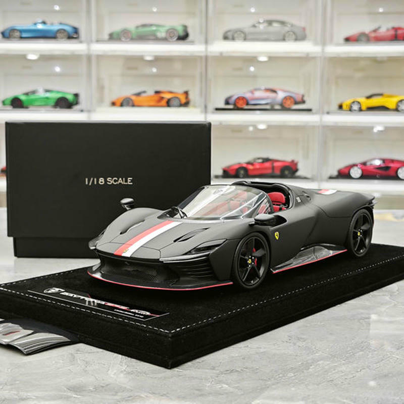 Zigzag Youngster 1:18 Ferrari Daytona SP3 Resin Model