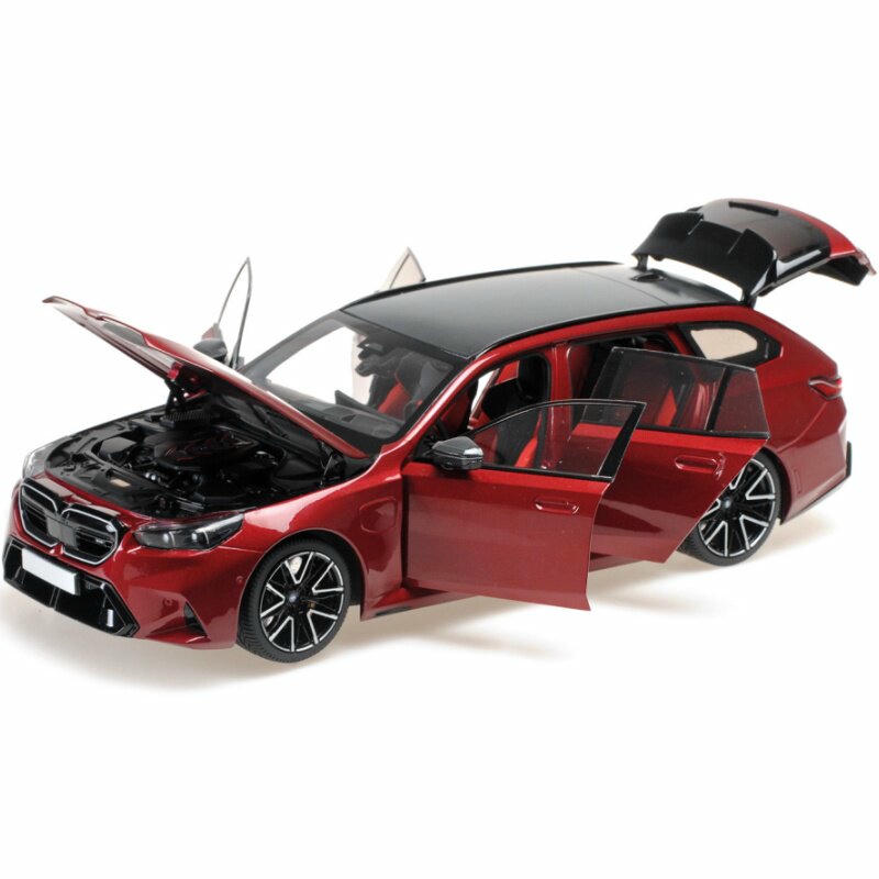 Minichamps 1:18 BMW M5 Touring (2024) Diecast Opening Model