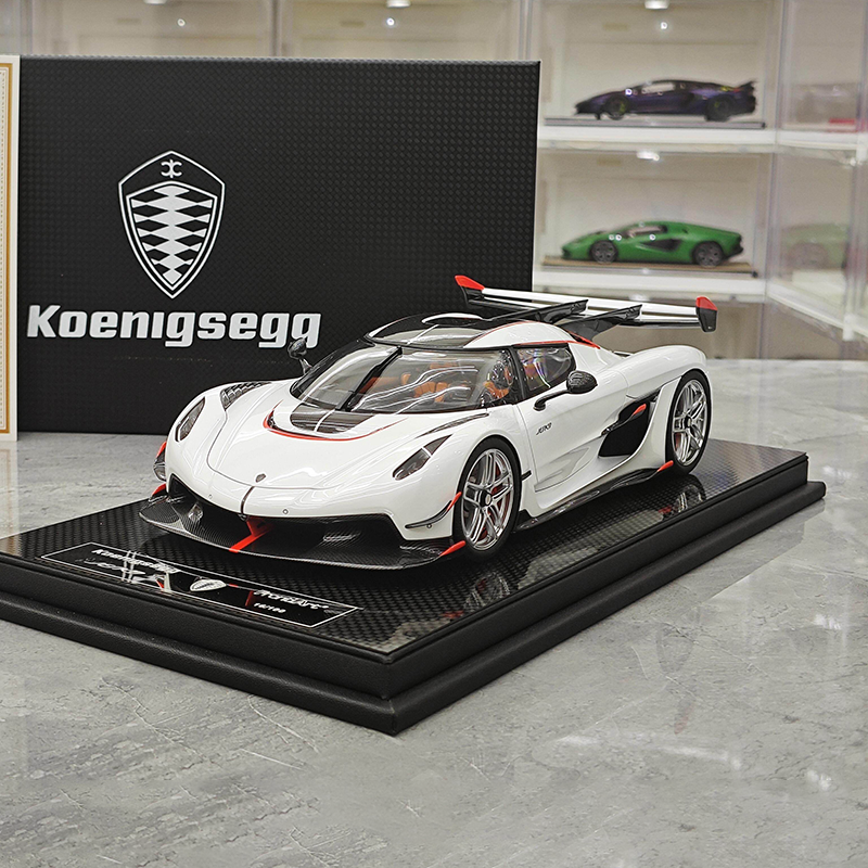 FrontiArt 1:18 Koenigsegg Jesko Resin Model Car