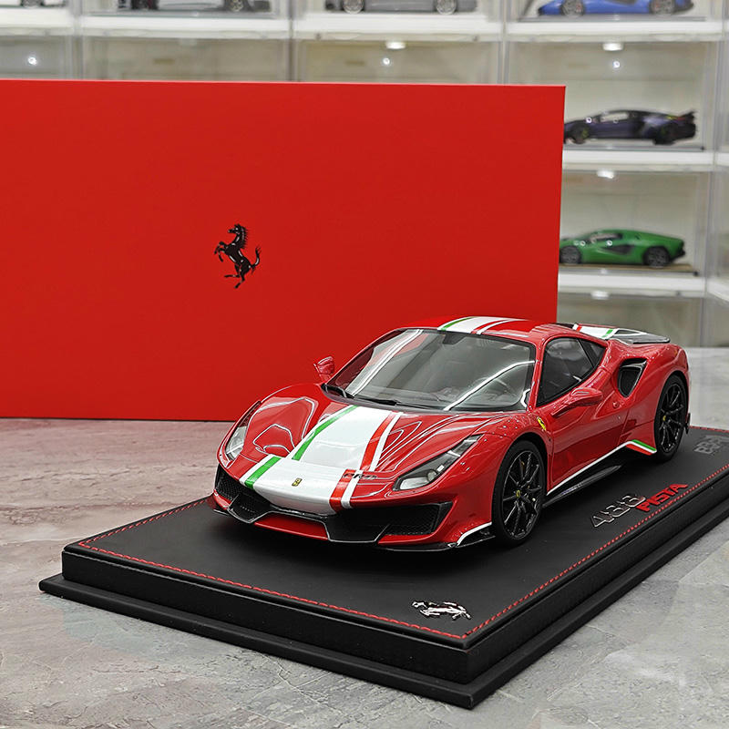 BBR 1:18 Ferrari 488 Pista Spider Hardtop Resin Model