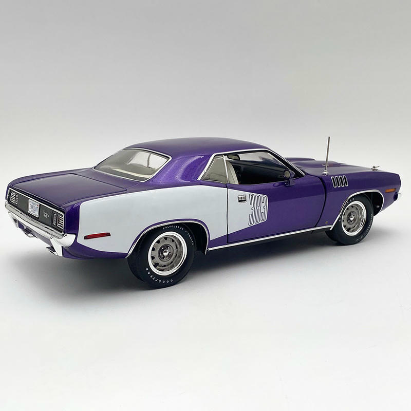 ACME 1:18 1971 Plymouth Cuda 383 In Violet Diecast Model