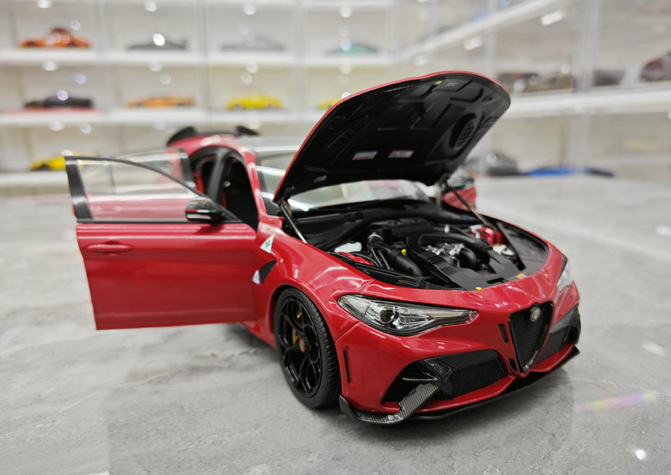 MH Romeo Giulia GTA Simulationsautomodell 1 18 Sammlerornamente