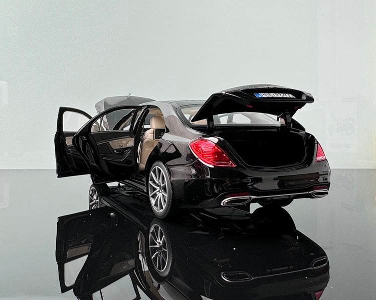 Mercedes-Benz S450L W222 2018 Diecast Model – Premium 1:18 Collectible by Norev